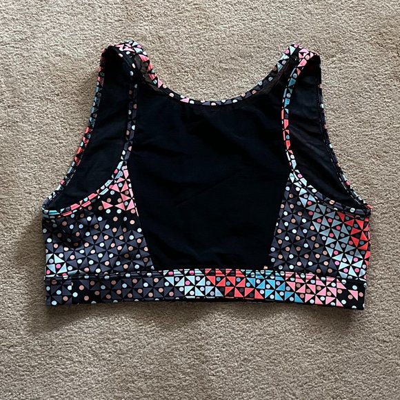 Two Victoria's Secret Sports Bra - Picture 3 of 8